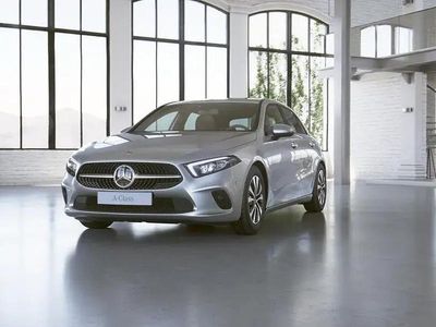 Second-hand Mercedes A180 116 CP (85 kW) 2023 Argintiu Berlinǎ