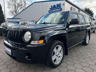 Gebraucht Jeep Patriot Sport 163 PS (119 kW) 2010 Brilliant black SUV