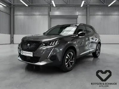 Gebraucht Peugeot 2008 GT 131 PS (96 kW) 2023 Grau SUV