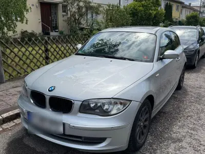 Gebraucht BMW 118 143 PS (105 kW) 2007 Silber Kleinwagen