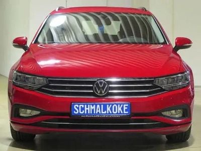 Begagnad VW Passat Business 122 HK (89 kW) 2023 Röd Kombi