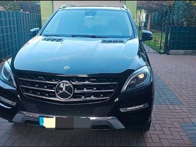Gebraucht Mercedes ML350 258 PS (189 kW) 2013 Schwarz SUV