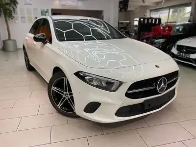 Gebraucht Mercedes A200 Progressive 163 PS (119 kW) 2018 Polarweiss Limousine