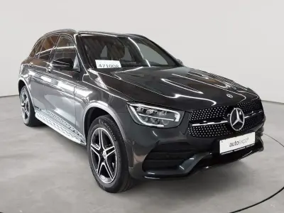 Gebraucht Mercedes GLC300de AMG line 194 PS (142 kW) 2022 Grau SUV