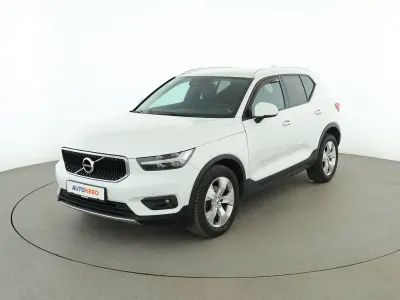 Gebraucht Volvo XC40 Momentum 163 PS (119 kW) 2019 Weiß SUV