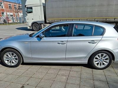 Gebraucht BMW 116 Advantage 122 PS (89 kW) 2008 Silber Kleinwagen