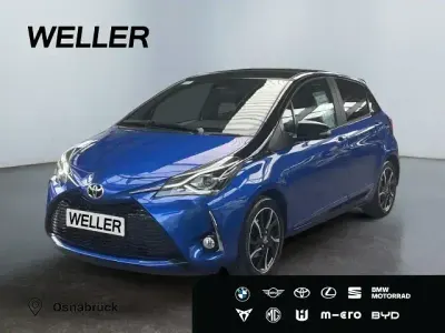 Gebraucht Toyota Yaris Style 111 PS (81 kW) 2017 Titanblau / dach schwarz Kleinwagen