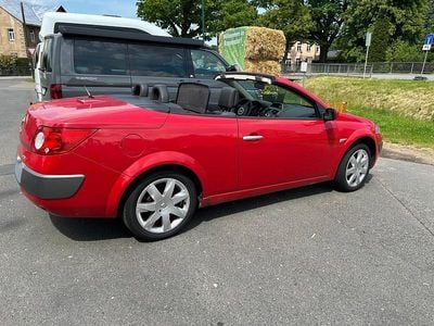 Usata Renault Mégane Cabriolet 112 CV (82 kW) 2006 Rosso Cabrio