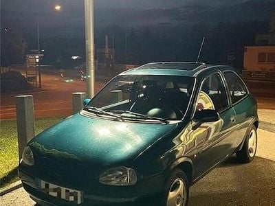 Blau Gebraucht 1997 Opel Corsa Eco Kleinwagen | 1.500 € (Teuer)