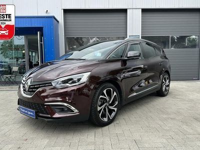 Gebraucht Renault Grand Scénic IV Black Edition 159 PS (116 kW) 2021 Rot (rotmet.) Van / Kleinbus