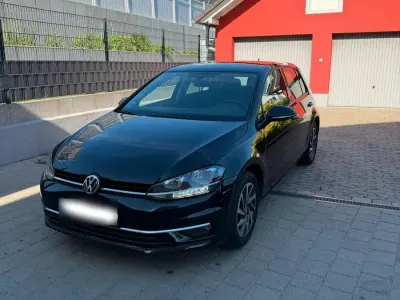 Gebraucht VW Golf VII Sound 110 PS (80 kW) 2018 Schwarz Kleinwagen