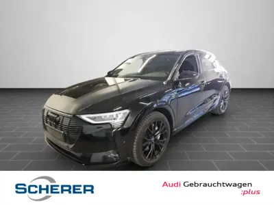Gebraucht Audi e-tron Advanced Plus 300 kW (408 PS) 2023 Brillantschwarz SUV