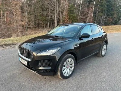 Gebraucht Jaguar E-Pace SE 180 PS (132 kW) 2017 Schwarz SUV