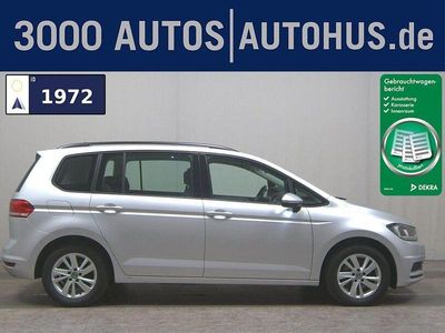 Second-hand VW Touran Comfortline 150 CP (110 kW) 2021 Argintiu Monovolum