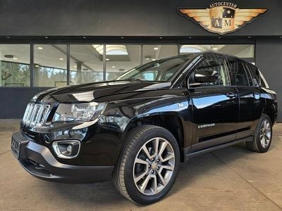 Gebraucht Jeep Compass Limited 175 PS (128 kW) 2016 Schwarz SUV