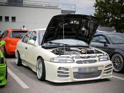 Gebraucht Ford Mondeo 136 PS (100 kW) 1993 Weiß Limousine