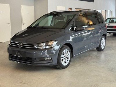 Gebraucht VW Touran Comfortline 150 PS (110 kW) 2021 Grau Van / Kleinbus