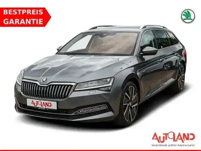 Gebraucht Skoda Superb Style 150 PS (110 kW) 2024 Grau Kombi
