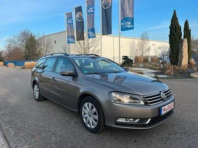 Gebraucht VW Passat Trendline 140 PS (102 kW) 2012 Braun Kombi