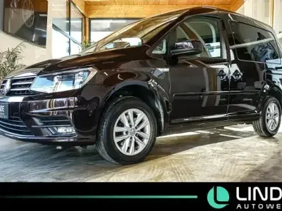 Usata VW Caddy Comfortline 102 CV (75 kW) 2016 Nero Monovolume