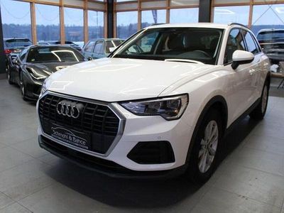 Gebraucht Audi Q3 Basis 150 PS (110 kW) 2022 Weiß SUV