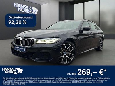 Schwarz / carbonschwarz (metallic) Gebraucht 2022 BMW 530e Sport Line Kombi | 29.950 € (Fairer Preis)