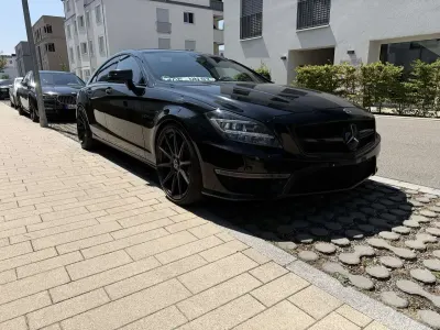 Gebraucht Mercedes CLS63 AMG AMG 557 PS (409 kW) 2011 Schwarz Coupé