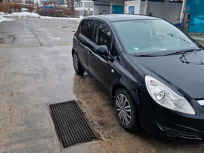 Schwarz Gebraucht 2007 Opel Corsa Innovation Kleinwagen | 2.300 € (Etwas zu teuer)