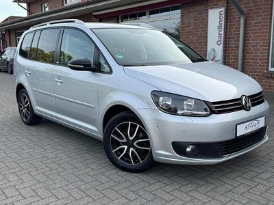 Gebraucht VW Touran Style 140 PS (102 kW) 2012 Silber Van / Kleinbus
