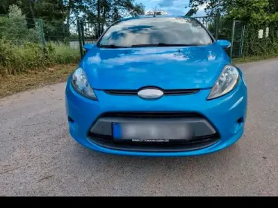 Gebraucht Ford Fiesta 60 PS (44 kW) 2009 Blau Kleinwagen