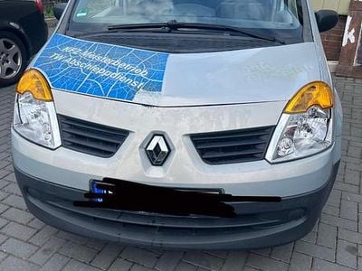 Usado Renault Modus 75 HP (55 kW) 2005 Prateado Monovolume