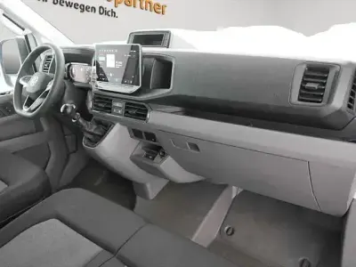 Gebraucht VW Crafter S 177 PS (130 kW) 2025 Candyweiß Van