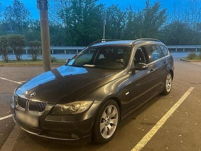 Second-hand BMW 325 231 CP (169 kW) 2007 Verde Break