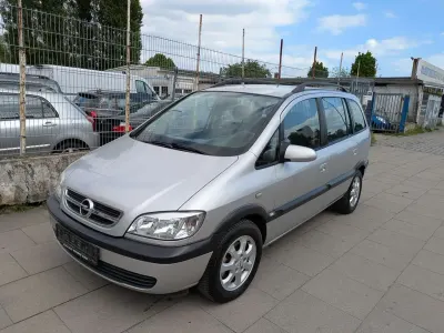 Gebraucht Opel Zafira Njoy 125 PS (91 kW) 2004 Silver metallic Van / Kleinbus