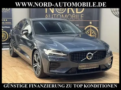 Gebraucht Volvo S60 R-Design 197 PS (144 kW) 2022 Denim blue metallic (metallic) Limousine