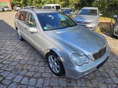Silber Gebraucht 2003 Mercedes C180 Kombi | 2.999 €