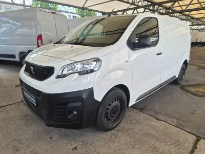 Gebraucht Peugeot Expert 144 PS (105 kW) 2022 Weiß Van