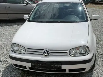 Gebraucht VW Golf IV 101 PS (74 kW) 2004 Weiß Kombi