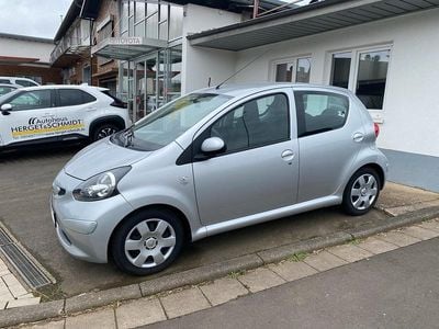 Gebraucht Toyota Aygo Cool 68 PS (50 kW) 2006 Silber Kleinwagen