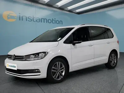 Gebraucht VW Touran 150 PS (110 kW) 2025 Weiß Van / Kleinbus