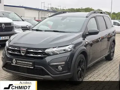 Gebraucht Dacia Jogger Extreme 101 PS (74 kW) 2022 Grau Van / Kleinbus