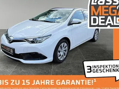Gebraucht Toyota Auris Touring Sports Cool 99 PS (72 kW) 2017 Weiß Kombi