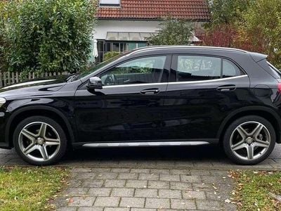 Mercedes GLA200