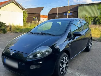 Gebraucht Fiat Punto 69 PS (50 kW) 2012 Blau Kleinwagen