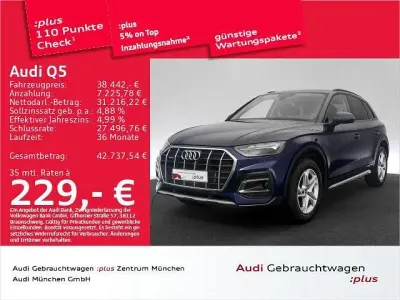 Używany Audi Q5 Sport 204 KM (150 kW) 2023 Niebieski SUV