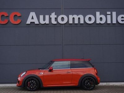 Gebraucht Mini John Cooper Works 231 PS (169 kW) 2020 Orange Kleinwagen