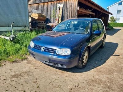 VW Golf IV
