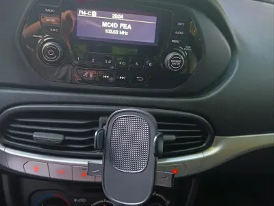 Usado Fiat Tipo 95 CV (69 kW) 2019 Rojo Berlina