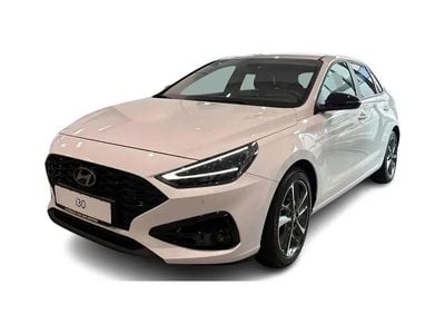 Weiß Gebraucht 2024 Hyundai i30 Advantage Limousine | 23.989 € (Etwas zu teuer)