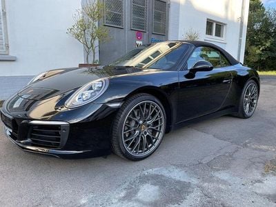 Second-hand Porsche 911 Carrera Cabriolet Chrono 370 CP (272 kW) 2018 Negru Cabrio